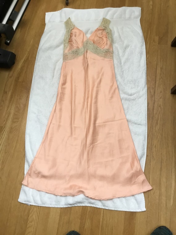 Vintage Lingerie Vintage Nightgown Lovely Lace Det