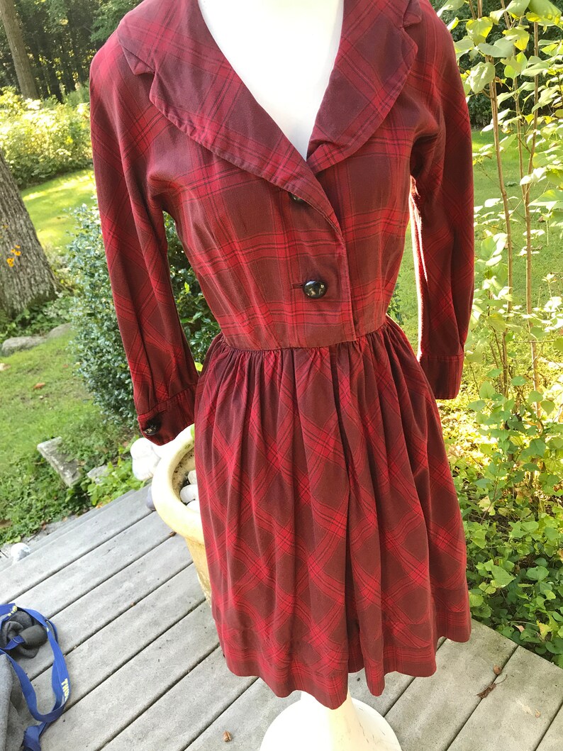 red 50's style dress