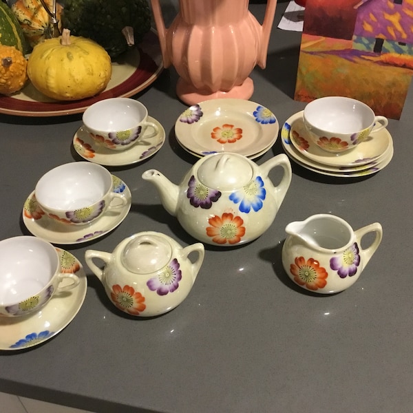 Child's Tea Set Made In Japan Bold Colorful MOD Flowers Little Hostess Tea Set Has Lustre to It 17 Pieces in All For Keeps Vintage