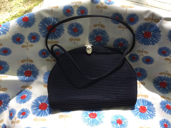 Crocodile Textured Fancy Handbag For Women (6 Pocket) | Ladies Purse For Party  Wear - Shireen Women's Handbags