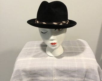 Stetson Hat Black Wool Felt Hat Feather and Pin Accent Swiss Alps Style Oktoberfest Hat Size 6 7/8