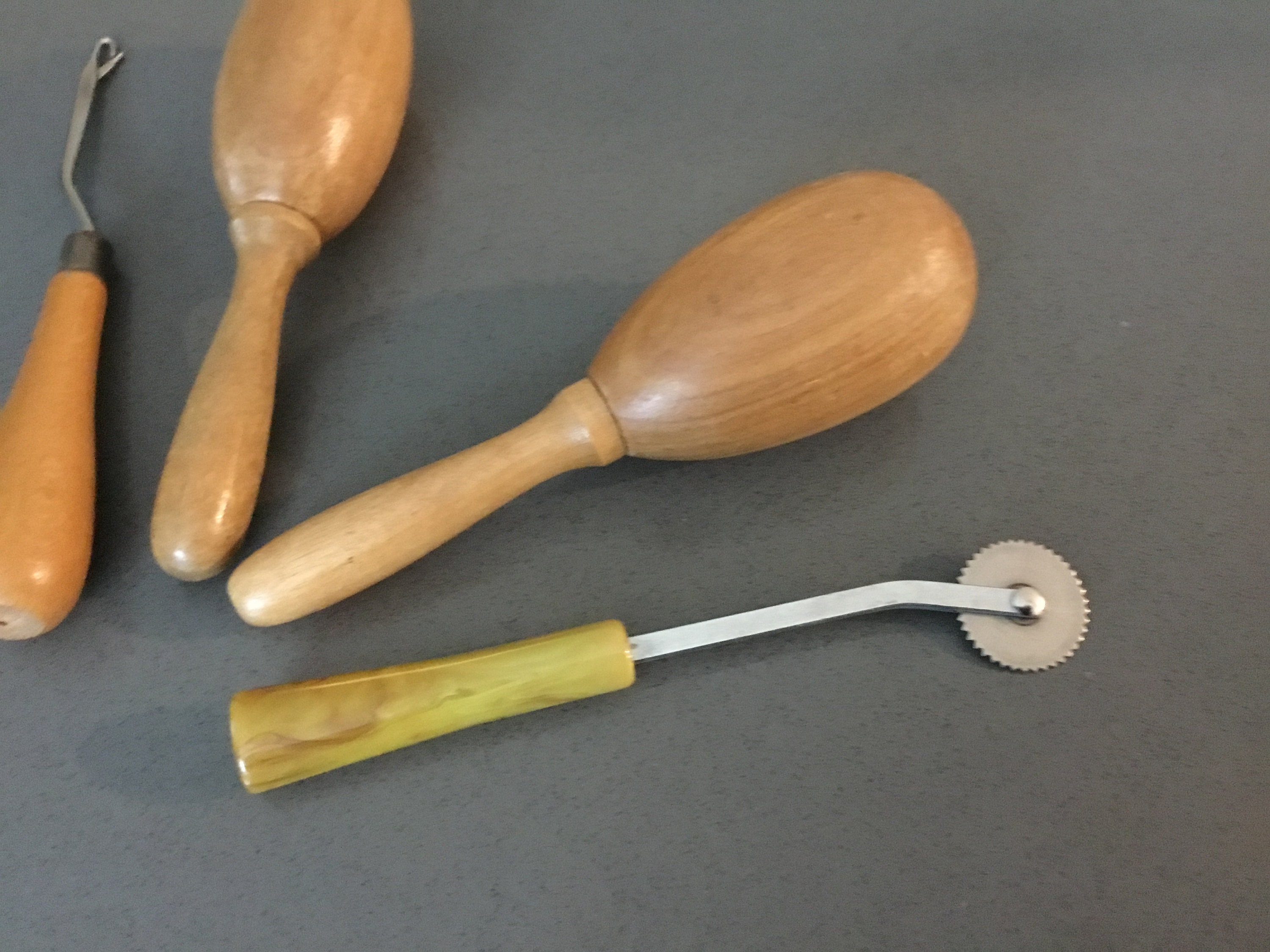 Wooden Darning Tools or Eggs Carved Wood 2 Blond Wood Darning Tools ...
