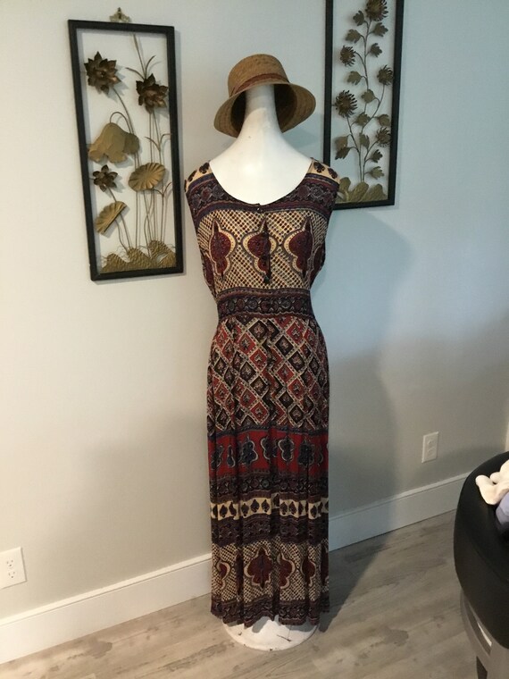 gilt maxi dresses Women's Pure Glamour Long Sleeve Satin Maxi Dress in Gold