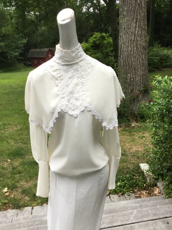 70's Blouse Gunne Sax Look Dressy White Blouse Ov… - image 3