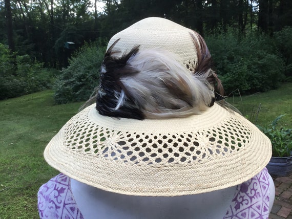 Straw Hat with Feathers and Shell Detail Classic … - image 6