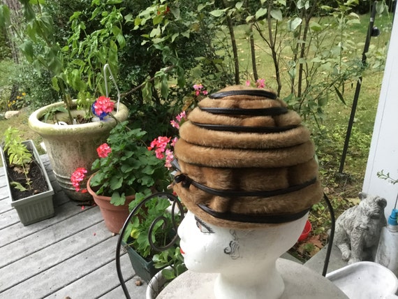 Fuzzy Felt Turban or Beehive hat Wrapped Hat Geni… - image 2
