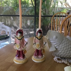 Asian Figurines Ceramic Asian Girls in Traditional Clothing with Fans Shades of Yellow and Pink Midcentury Ceramics Upcycle to Lamp