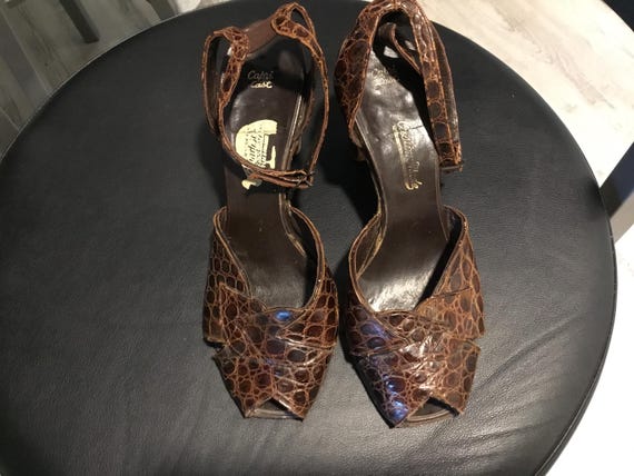 Alligator High Heels "Capri Last" 6.5 N Ladies Fab Gator Heels Fall Fashion Ankle Straps