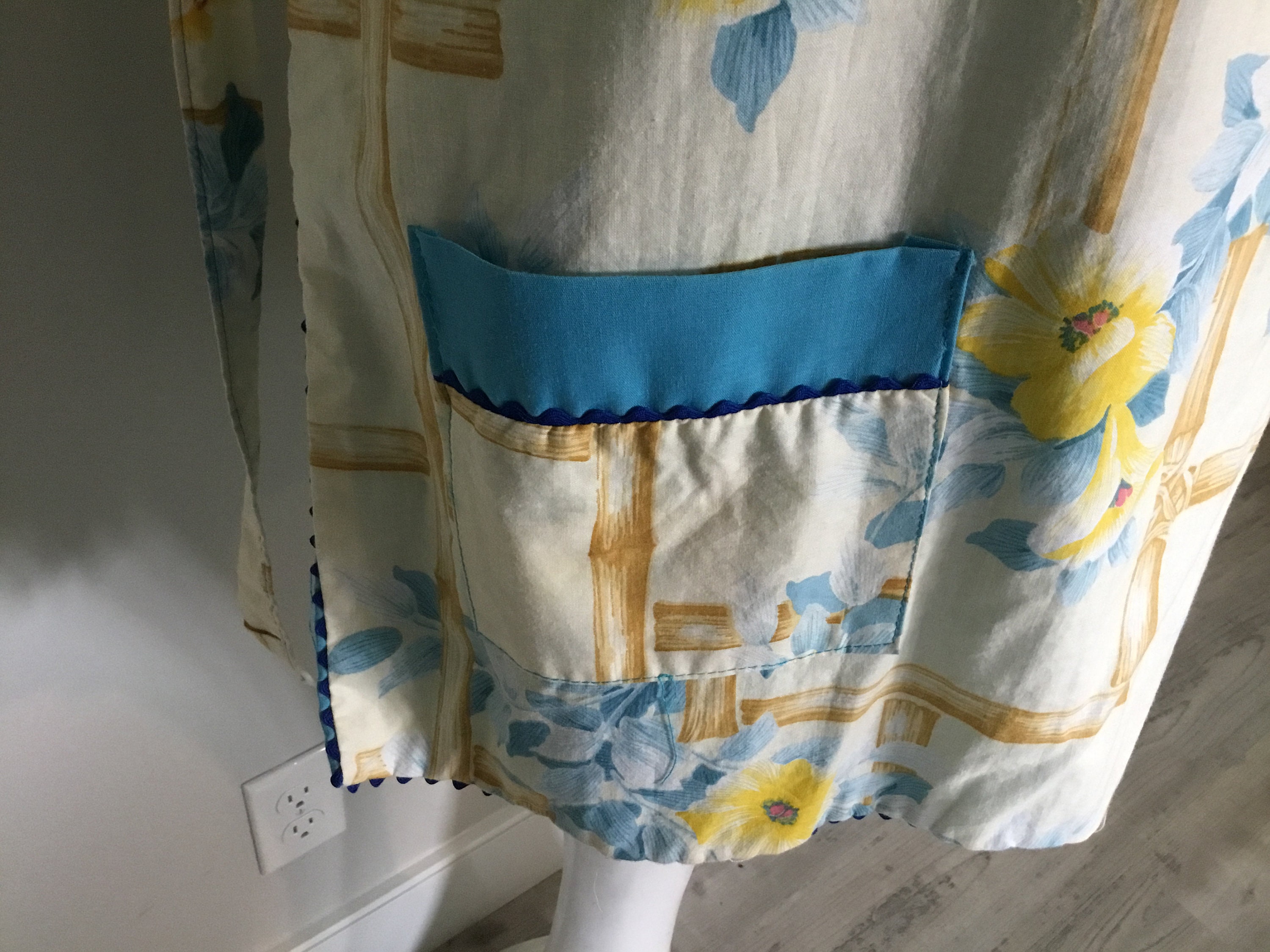 Vintage Apron Pale Blue and Bright Yellow Floral Apron - Etsy