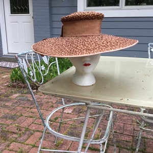 Vintage Straw Hat Tilt Hat Picture Hat Vintage 40s-50&#39;s Classic Straw Hat Weyman California Label Starlet Style Brown Straw Big Brimmed