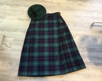 Traditional Kilt with Pin Plaid Wool Skirt Glenisla Label Green and Blue Plaid With Red Line Christmas Kilt Plaid Tartan