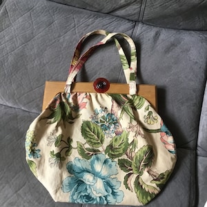 Vintage Purse with Wooden Handles Large Floral Print BarkCloth Look Sweet Vintage Fun Purse Big Button Closure Boho Shabby Chic image 1