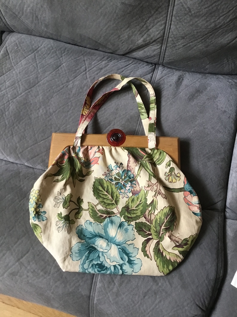 Vintage Purse with Wooden Handles Large Floral Print BarkCloth Look Sweet Vintage Fun Purse Big Button Closure Boho Shabby Chic image 1