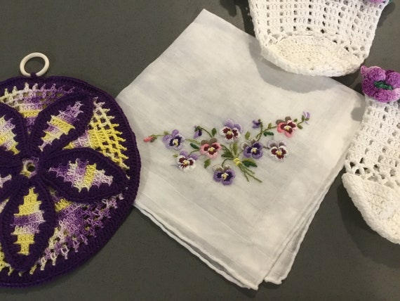 Crochet Doilies and Embroidered Hanky Purple Pans… - image 3
