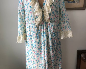 Peignoir Set Floral Robe and Ivory Nightgown Set Designed by Radcliffe Label Radcliffe Lingerie Vintage Lingerie