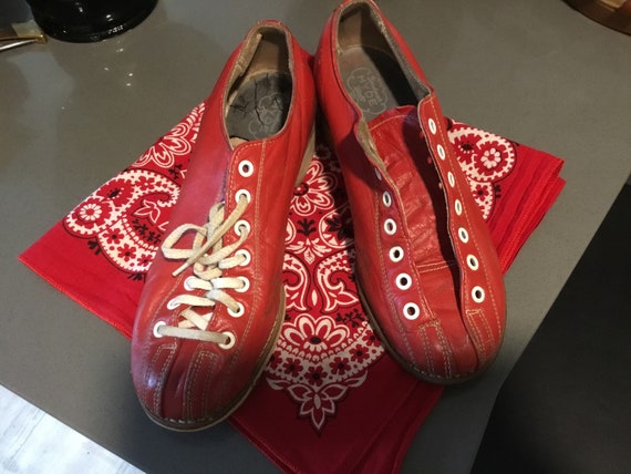 Red Bowling Shoes Size 5 Red Tie Up Shoes Old Sch… - image 1