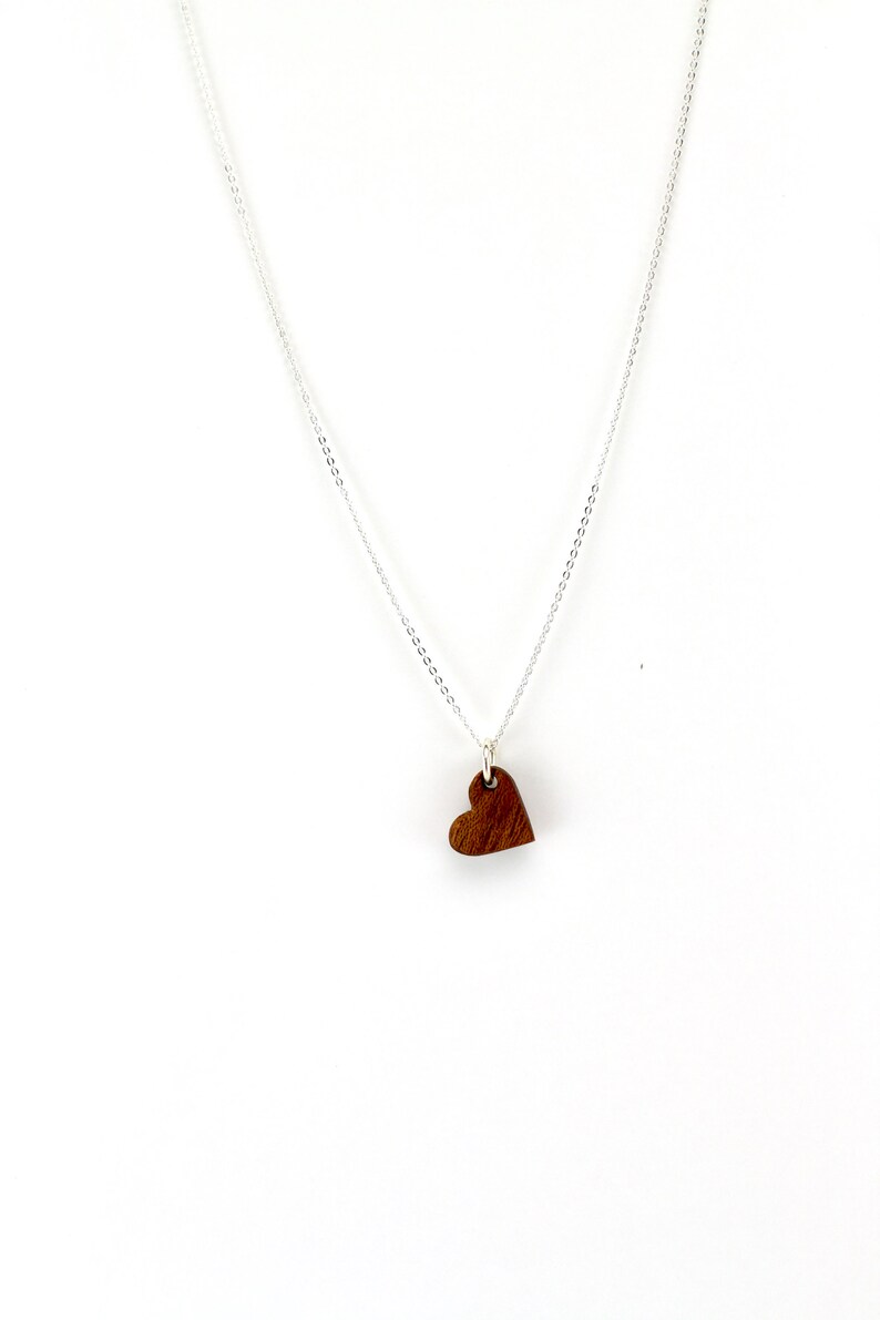 Wooden Gift Heart Necklace Wood Anniversary Gift Wooden Necklace Wood Heart Valentine/'s Gift 5th anniversary gift Wooden Heart