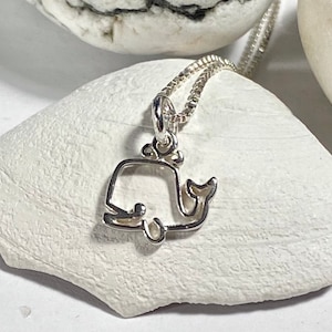 925 Sterling Silver Whale necklace, Whale charm, Whale jewelry, mom gift, Gift for her, sis gift, Ocean inspired gift, Bridal jewelry