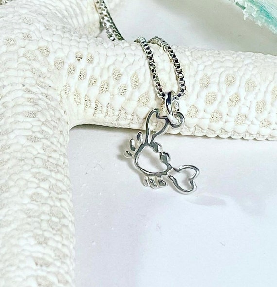 Hali Swarovski Crystal Blue Crab Necklace Hali Swarovski Crystal Blue Crab Necklace