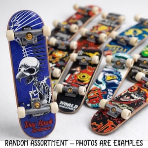 Throwback Tech Deck Mystery Board – Vintage Style Fingerboard Surprise