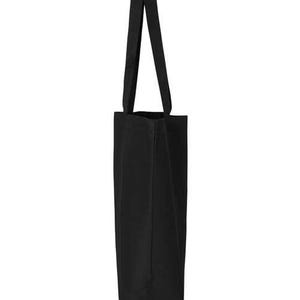 Pu&ograve; includere: Una borsa tote nera tinta unita con due manici lunghi. La borsa &egrave; rettangolare e presenta un design semplice e minimalista. I manici, dello stesso colore nero, sono attaccati in alto. La borsa &egrave; realizzata in un materiale resistente.