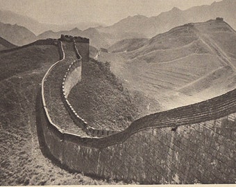 Aerial view of Great Wall of China, 1930s BW photograph of ancient landmark, vintage gallery wall travel decor, Chinese culture and history