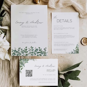 Könnte beinhalten: Elegantes Hochzeitskarten-Set mit minimalistischem Design. Enthält Einladungs-, Detail- und RSVP-Karten. Verfügt über grüne botanische Akzente und die Namen "Emmy & Andrew". Das Set ist vor einem neutralen Hintergrund platziert.
