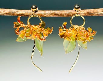 Goudgele osmanthus-druppeloorbellen september, handgemaakte draadgewikkelde bloem hangoorbellen, cadeau voor vrouwen