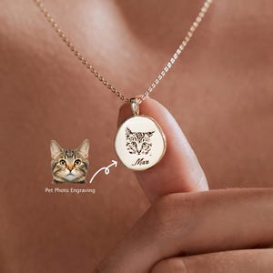 Custom Pet Portrait Necklace, Engraved Photo Pendant, Pet Memorial Jewelry, Personalized Pet Gift for Her, Cat Dog Keepsake, Pet Lover Gift