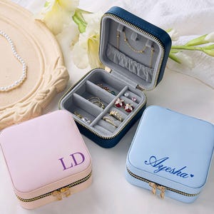 Gepersonaliseerde sieradendoos, reissieradendoos, cadeau bruidsmeisjes, aangepaste naam sieradendoos, gepersonaliseerde cadeaus voor haar, verjaardagscadeau voor vrouwen