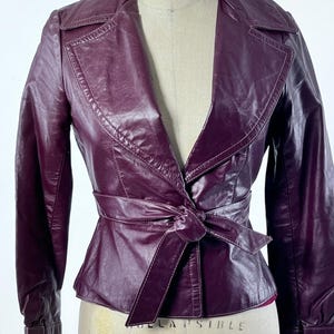 VTG 70s Plum Fitted Leather Peplum Jacket Tie Waist XS