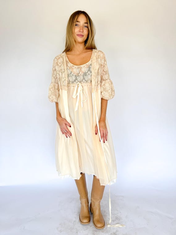 chinese dress ladies Vintage Sheer Cream Lace Midi Dress – Anna Sui main image 0