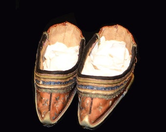 lotus wedding shoes