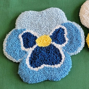 Pansy Flower Punch Needle Tufted Yarn Wall Decor