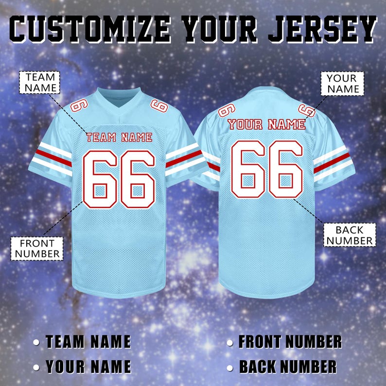 K&ouml;nnte beinhalten: Hellblaues Trikot mit wei&szlig;en und roten Akzenten, mit dem Text "CUSTOMIZE YOUR JERSEY". Auf der Vorderseite ist die Nummer "66" in Wei&szlig; mit roter Umrandung und der Text "TEAM NAME" zu sehen. Auf der R&uuml;ckseite stehen ebenfalls "66" und "YOUR NAME".