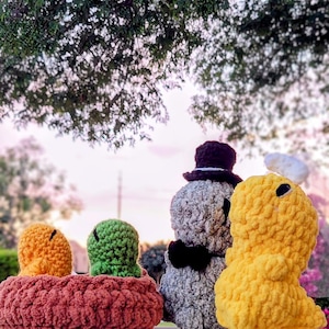 crochet dinosaur|crochet dino amigurumi|pink crochet dino|green crochet dino|dinosaur family bundle|gift for her|wedding gift|crochet plush