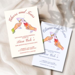 Op de afbeelding: Twee uitnodigingskaarten met een aquarel-illustratie van twee handen die met glazen wijn klinken. De tekst op de kaarten luidt "Cheers and Tears" en "Let's have a fond farewell toast to Lara Cole's new adventure in Ocean City!" met de datum en tijd van het evenement.