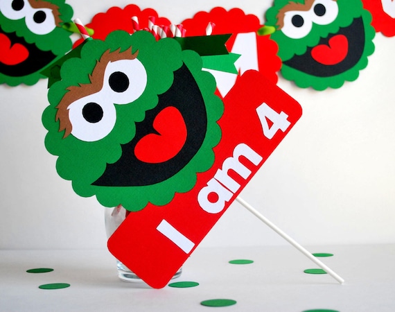 Oscar the grouch Centerpiece, I am age personalized age or name Centerpiece A536 Il_570xn