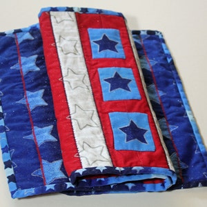 Patriotic Fourth of July Table Runner Quilted Handmade Red White and Blue Silver Metallic Cotton Duck Fabric image 2