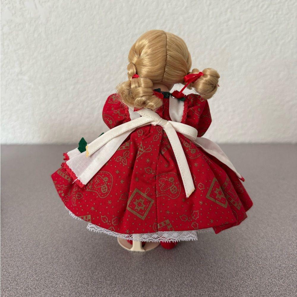 人形 Madame Alexander Country Christmas Doll Doll Collectible