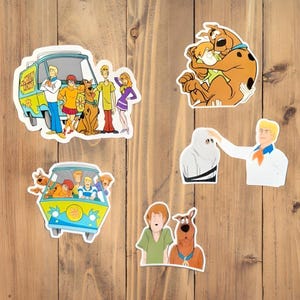 Scooby-Doo Sticker Pack | Mystery Machine & Gang Vinyl Decals | Waterproof Stickers for Laptop, Water Bottle | Classic 90s Cartoon | Scooby