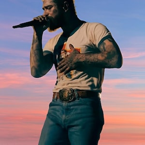 Post Malone Concert Sticker | Country Music Vibe Decal | Rapper Pop Star Art | Live Performance Vinyl | Posty Fan Gift | Posty Celebrity