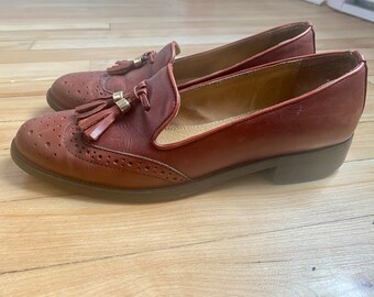 Vintage brown leather loafers size 7.5