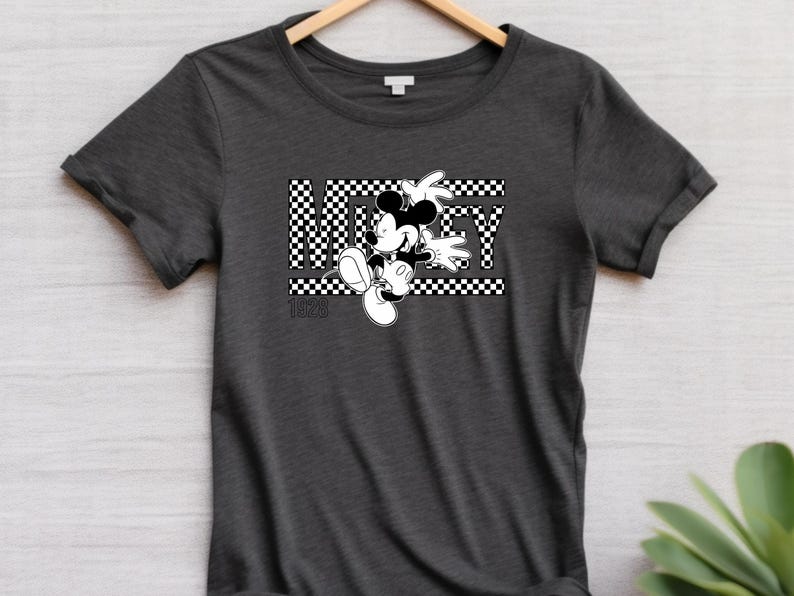 Camiseta de Mickey y Minnie, camiseta de pareja de Disney, camiseta de regalo de Disney, camiseta a juego de Disney, camiseta vintage a cuadros de Mickey y Minnie Mouse 625 imagen 6