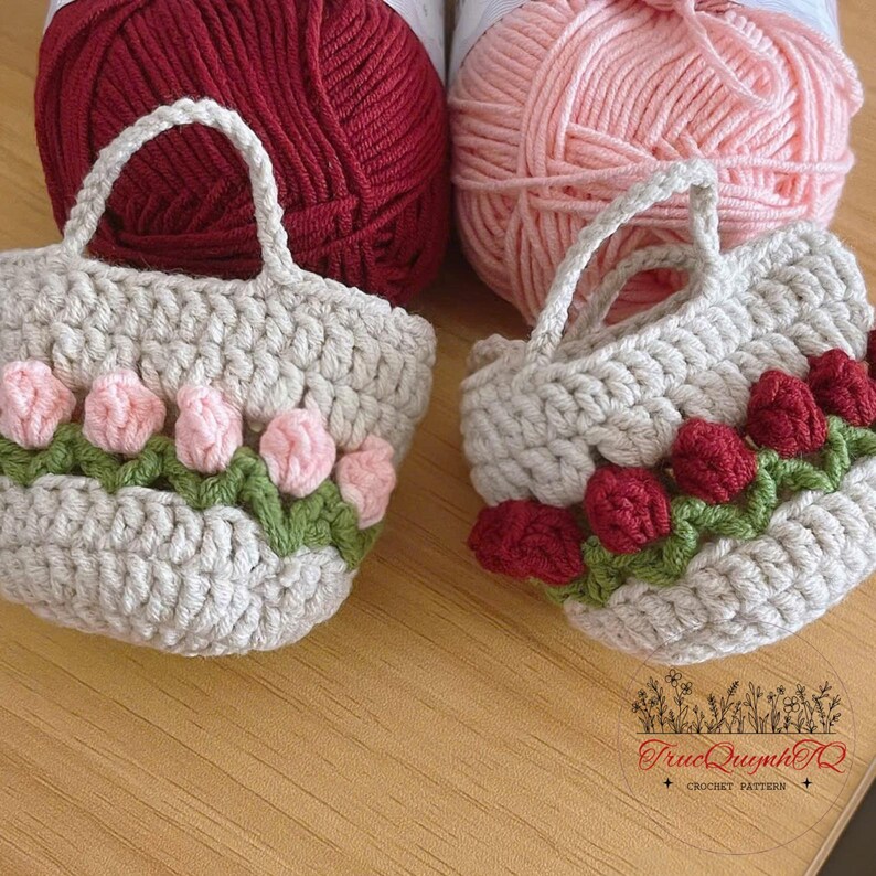 Mini Crochet Flower Bag Pattern PDF, Cute Earbuds Case Crochet Pattern, Small Tote Bag Pattern, Rose Mini Bag Keychain, Gift Idea image 7