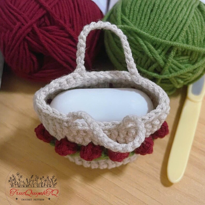 Mini Crochet Flower Bag Pattern PDF, Cute Earbuds Case Crochet Pattern, Small Tote Bag Pattern, Rose Mini Bag Keychain, Gift Idea image 4
