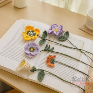 rochet Flower Bookmark Pattern PDF – 6 Floral Designs, Easy Crochet Tutorial, Flower Applique, Cute Book Lover Gift Idea – Instant Download