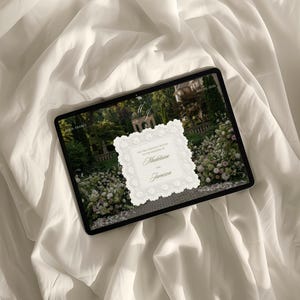 Modèle de site Web de mariage de jardin lilas et vert sauge | Modifiable dans Canva avec RSVP intégré image 13