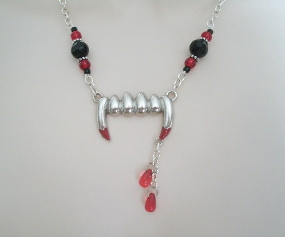 Vampire Necklace gothic jewelry vampire jewelry halloween jewelry goth fantasy witch witchcraft gothic necklace halloween necklace fangs