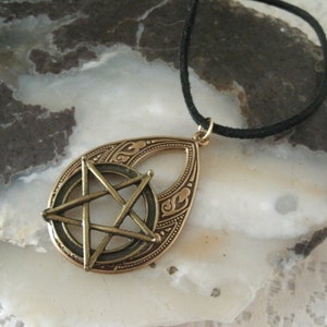Pentacle Necklace wiccan jewelry pagan jewelry wicca jewelry pentagram witchcraft witch necklace gothic pagan necklace wiccan necklace